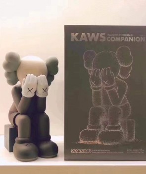 2013_OriginalFake KAWS COMPANION PASSING